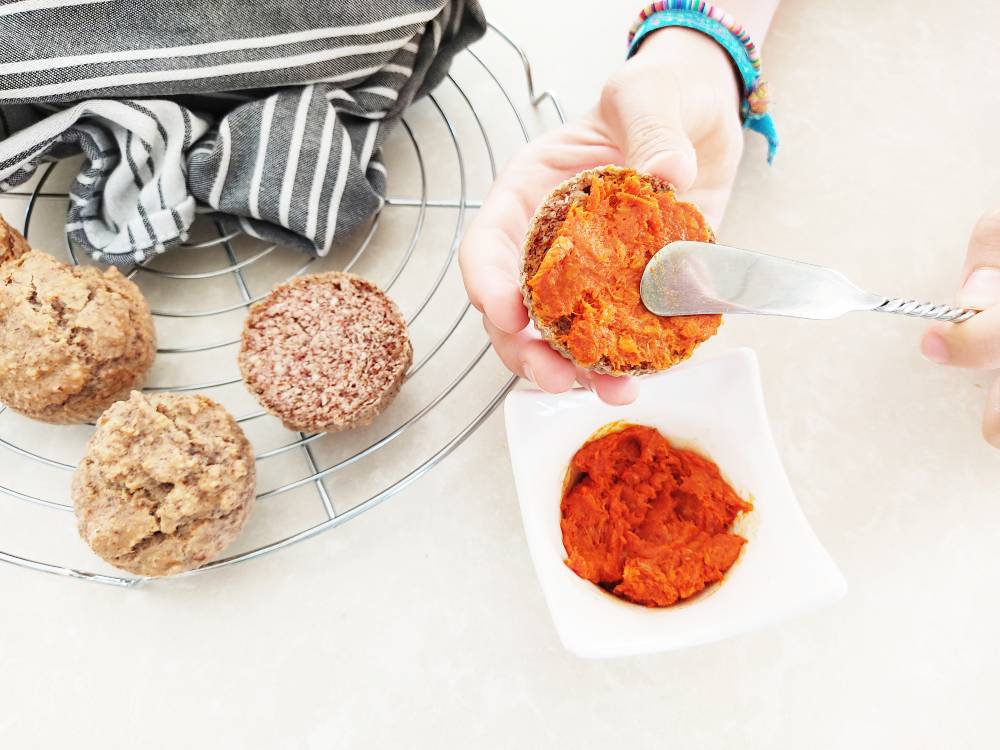 sobrasada-y-panecillos-caseros